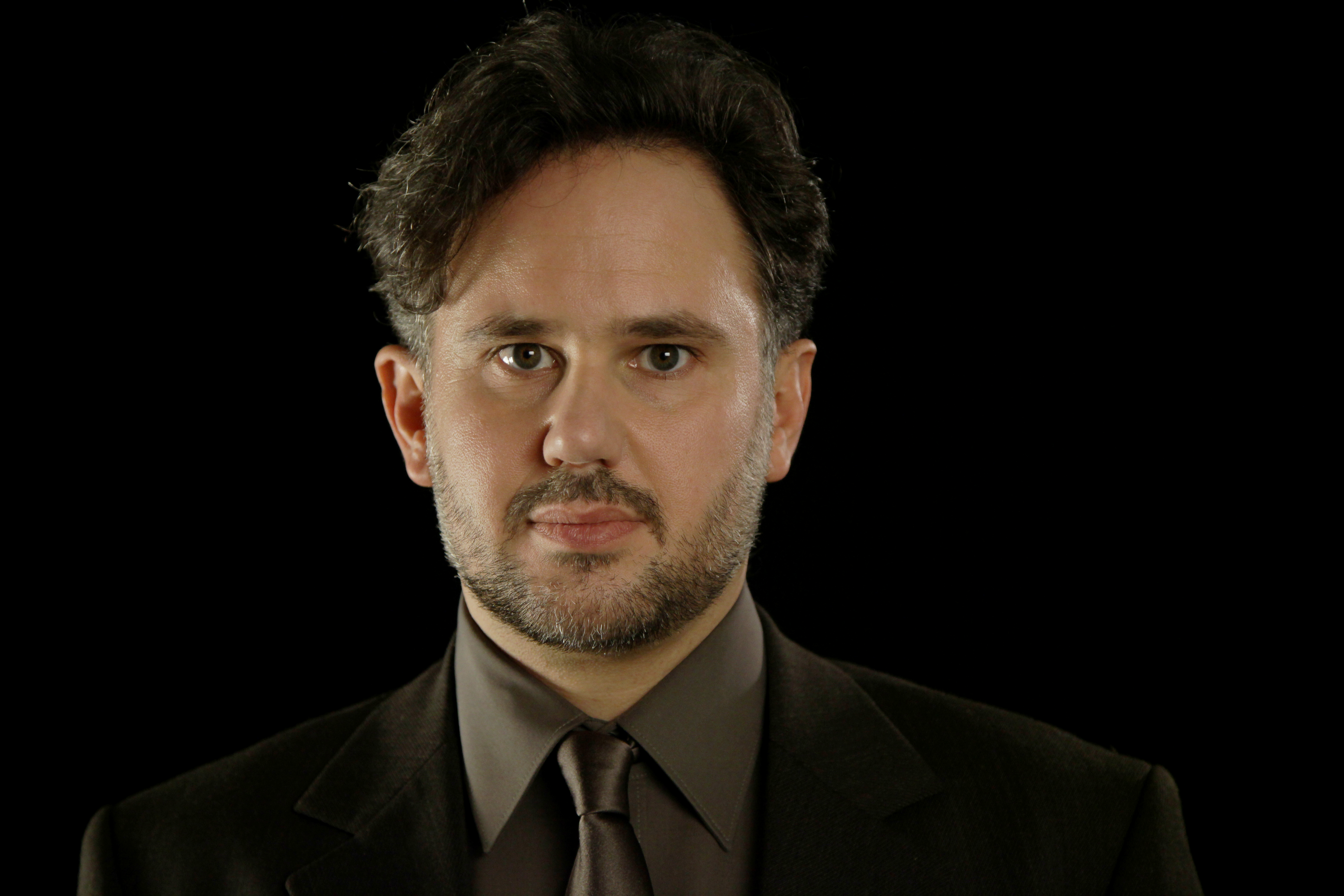 consume reading | © werner beham